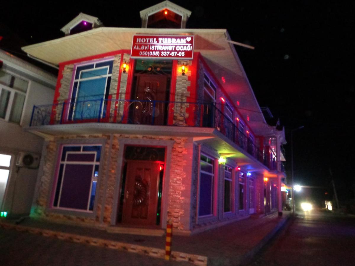 Tubram S Ailəvi Qonaq Evi Sheki Exterior foto